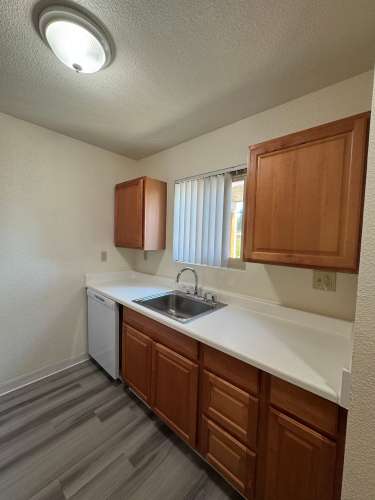 S Bed Stonegate Village Apartments & Townhomes 220