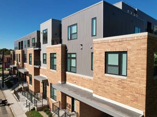 S Bed Clover Commons 270