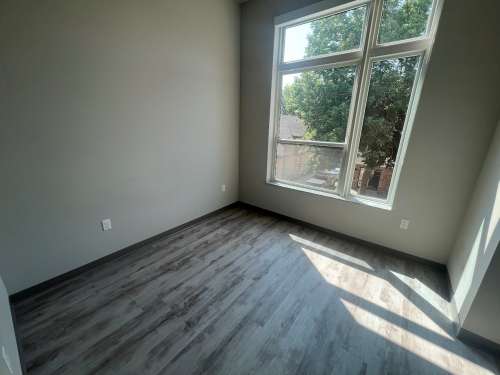 S Bed Clover Commons 125