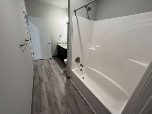 S Bed Clover Commons 86