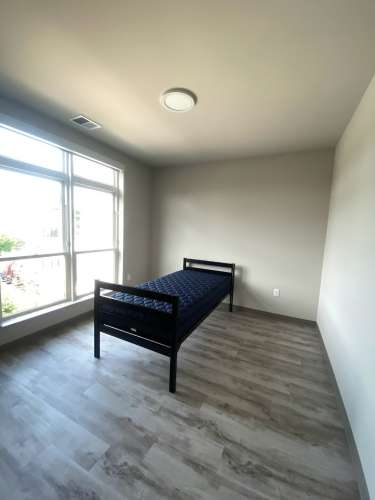 S Bed Clover Commons 461