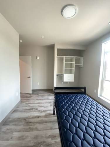 S Bed Clover Commons 460