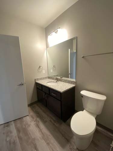 S Bed Clover Commons 46