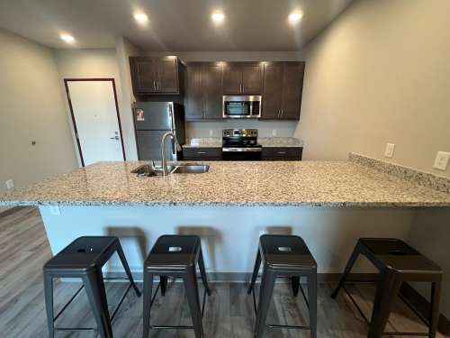 S Bed Clover Commons 277