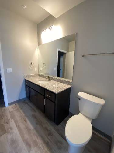 S Bed Clover Commons 385