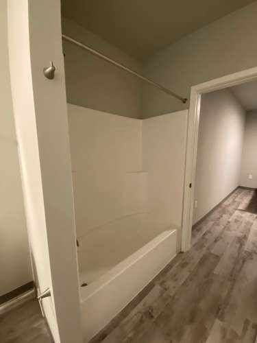 S Bed Clover Commons 48