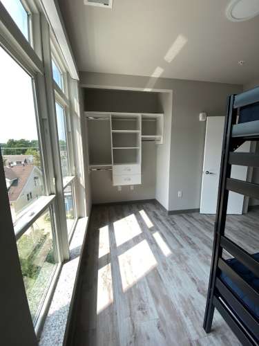 S Bed Clover Commons 196