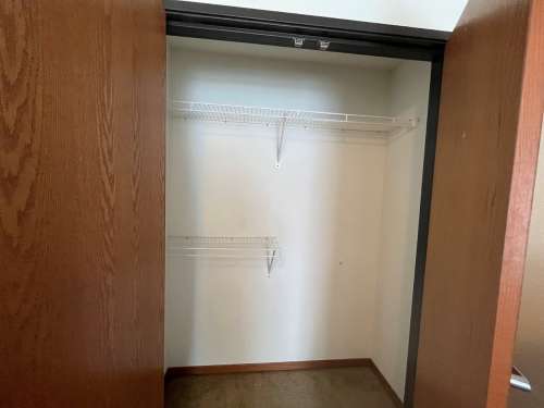 S Bed 420 West 332