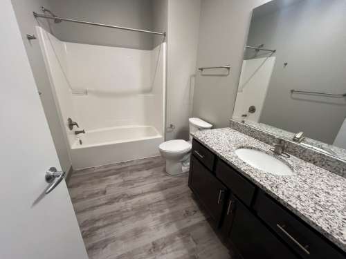 S Bed Clover Commons 276