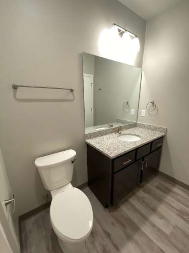 S Bed Clover Commons 200