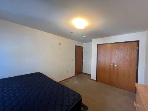 S Bed 420 West 44