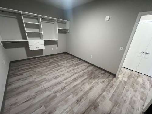 S Bed Clover Commons 324