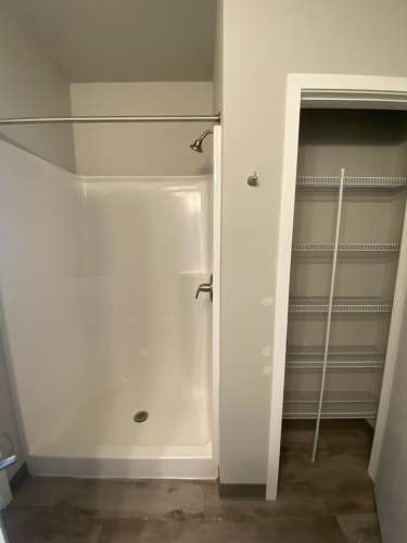 S Bed Clover Commons 473