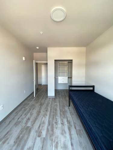 S Bed Clover Commons 56