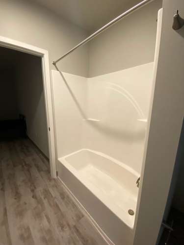 S Bed Clover Commons 62