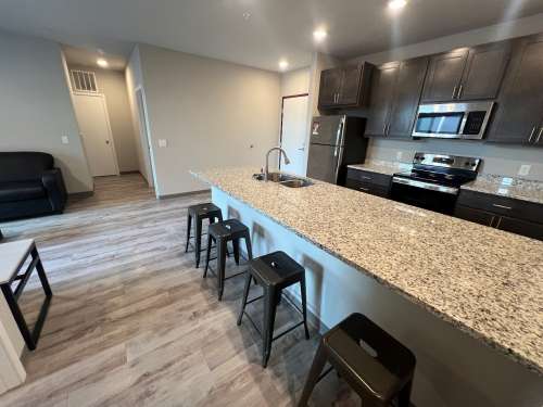 S Bed Clover Commons 265