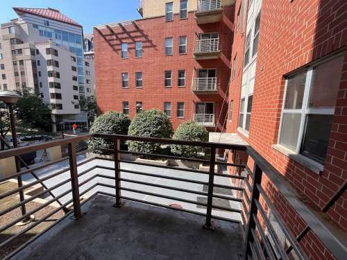 S Bed 420 West 42