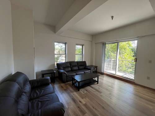 S Bed 420 West 20