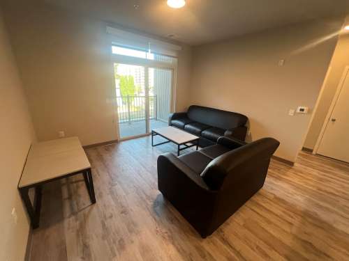 S Bed Clover Commons 475