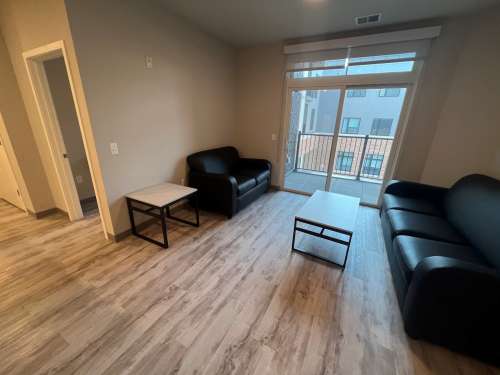 S Bed Clover Commons 294