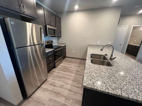 S Bed Clover Commons 360