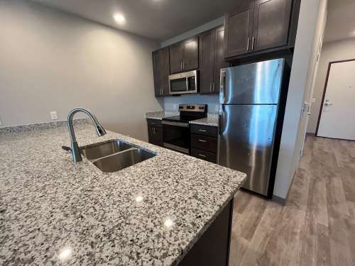 S Bed Clover Commons 405