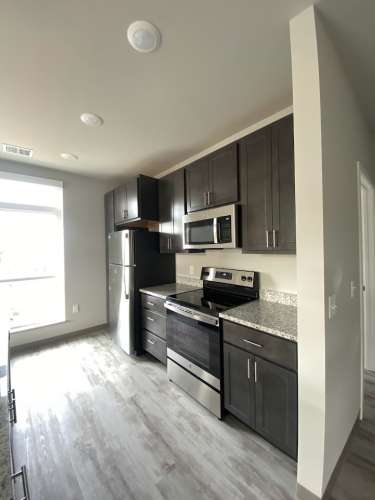 S Bed Clover Commons 174