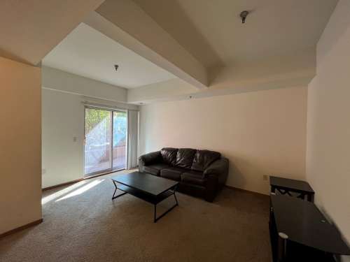 S Bed 420 West 95