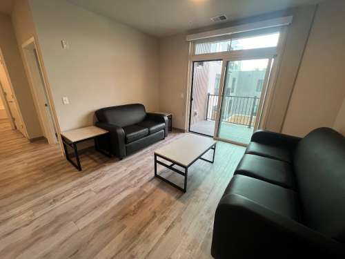 S Bed Clover Commons 262