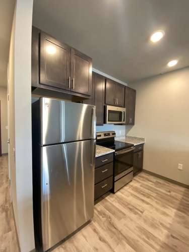 S Bed Clover Commons 359