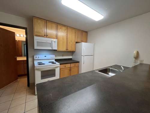 S Bed 420 West 18
