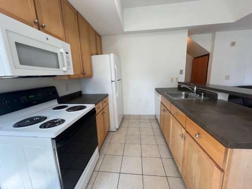 S Bed 420 West 285