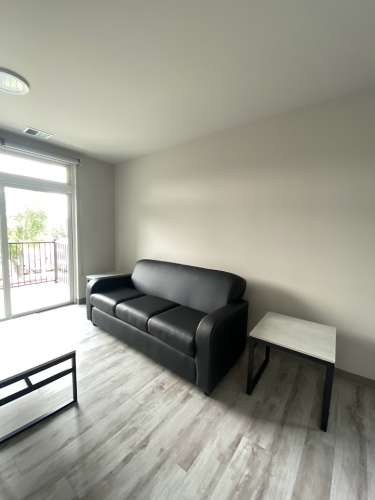 S Bed Clover Commons 176