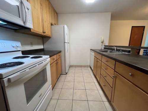 S Bed 420 West 17