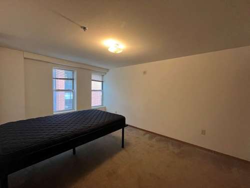 S Bed 420 West 251