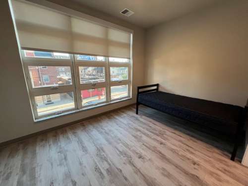 S Bed Clover Commons 278