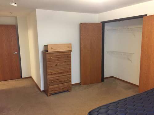 S Bed 420 West 396