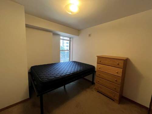 S Bed 420 West 10