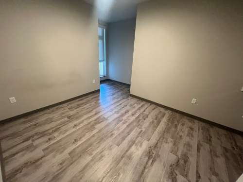 S Bed Clover Commons 413