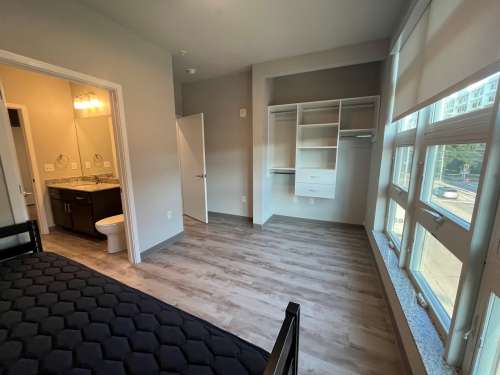 S Bed Clover Commons 290