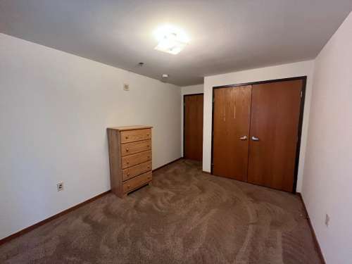 S Bed 420 West 487