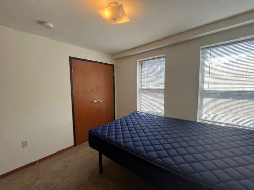 S Bed 420 West 277
