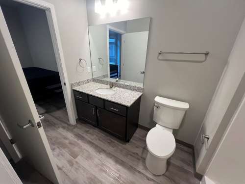 S Bed Clover Commons 303