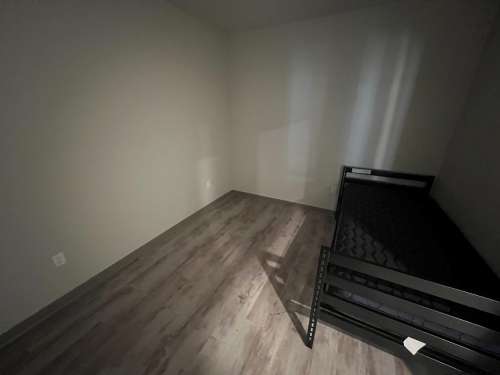 S Bed Clover Commons 458