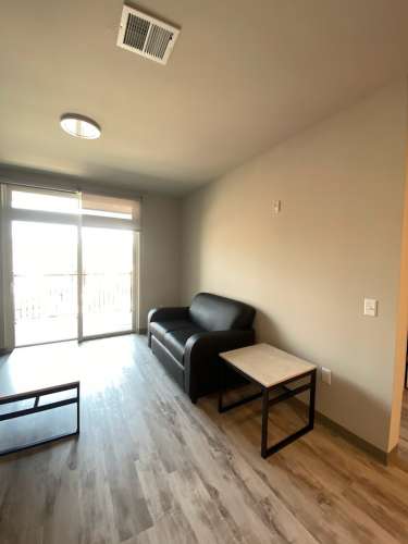 S Bed Clover Commons 34