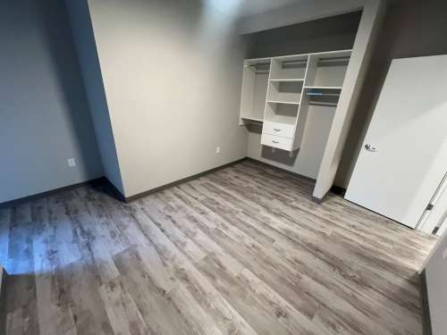 S Bed Clover Commons 339