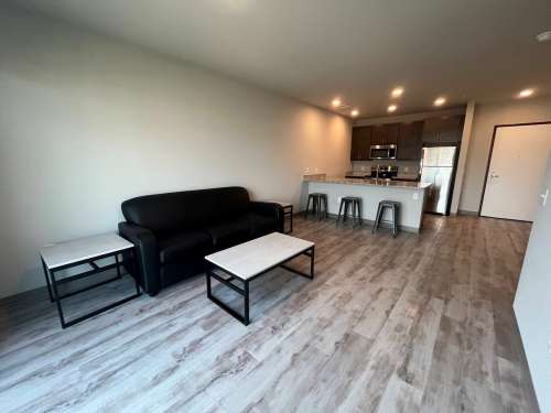 S Bed Clover Commons 218