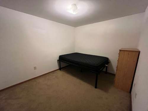 S Bed 420 West 22