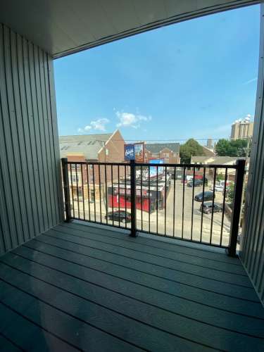 S Bed Clover Commons 37