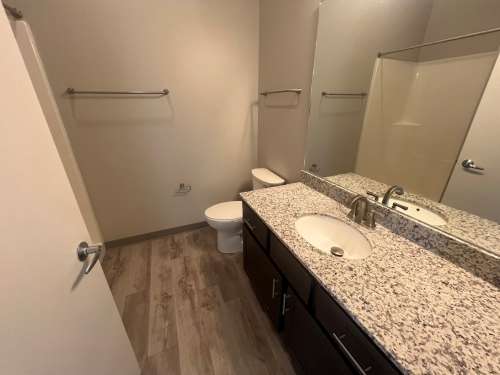 S Bed Clover Commons 126